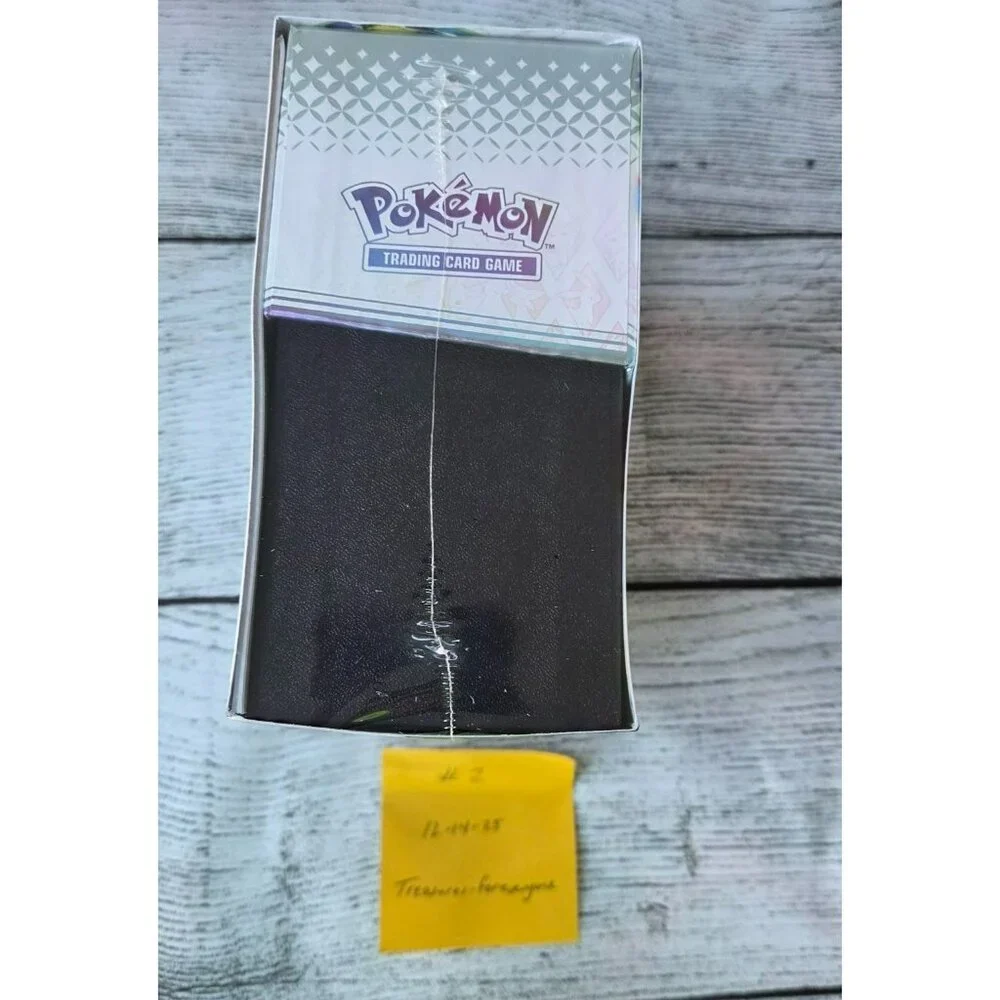 Pokémon Prismatic Evolutions ETB Elite Trainer Box Factory Sealed Dollar General - Picture 4 of 7